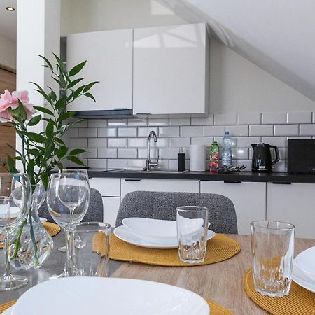 Apartamenty Jantar Леба Екстериор снимка
