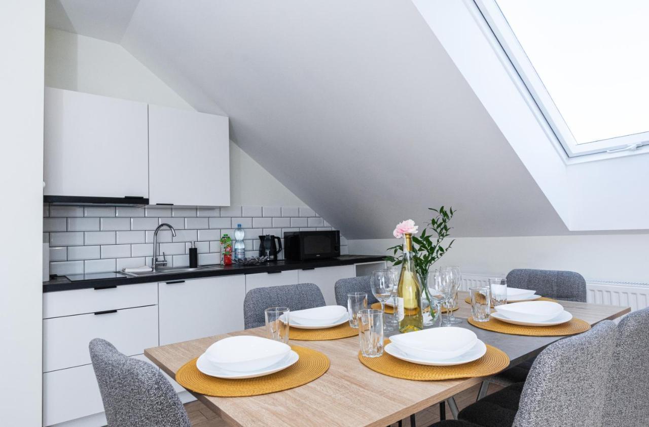 Apartamenty Jantar Леба Екстериор снимка