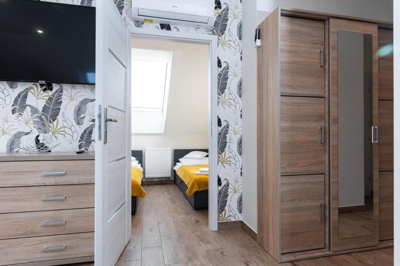 Apartamenty Jantar Леба Екстериор снимка